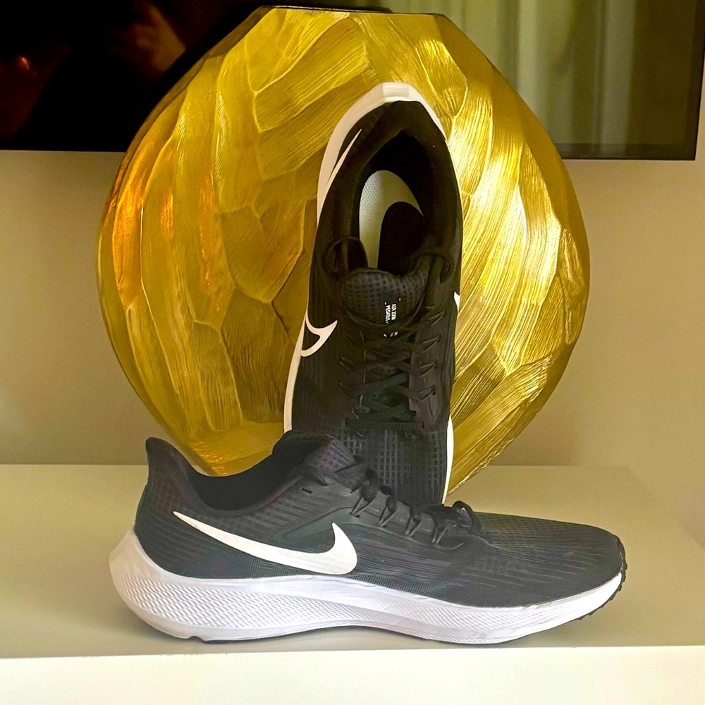 🎉Almost New! Nike Air Zoom Pegasus 39🎉